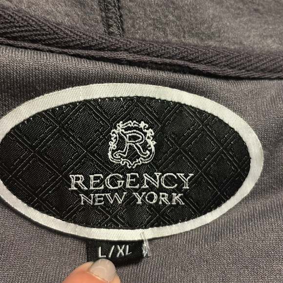 Black Hooded Robe - Picture 10 of 13